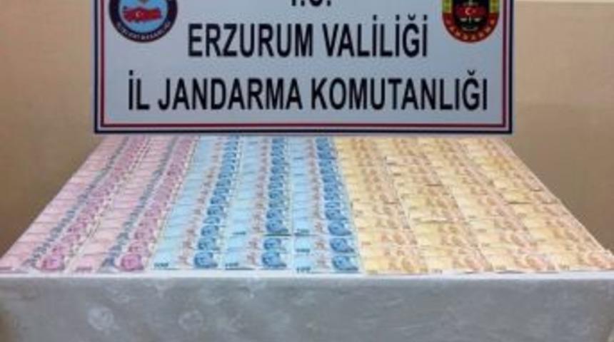 Jandarmadan Sahte Para Ve Ka&ccedil;ak G&ouml;&ccedil;men Operasyonu