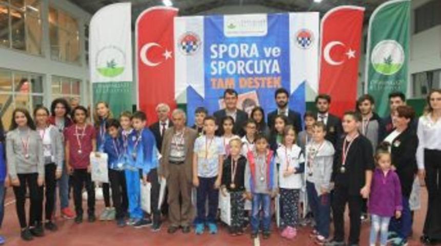 Satran&ccedil; Ustaları Osmangazi&rsquo;de Buluştu