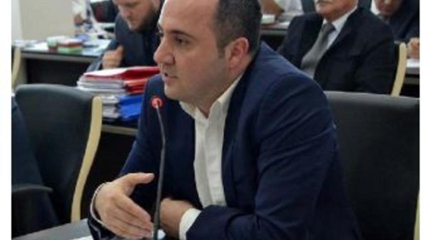 Mhp'li Belediye Meclis &Uuml;yesi, Partisinden Istifa Etti