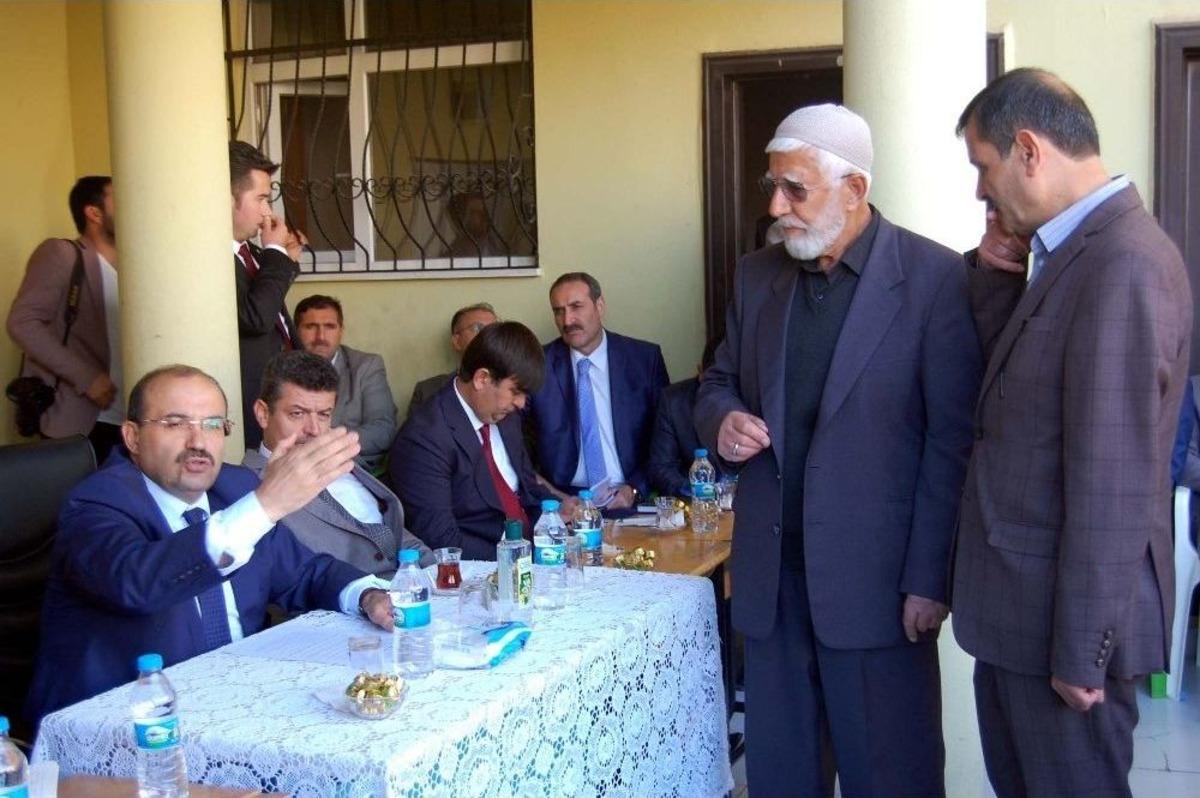 Vali Ustaoğlu Halkın Ayağına Gitti