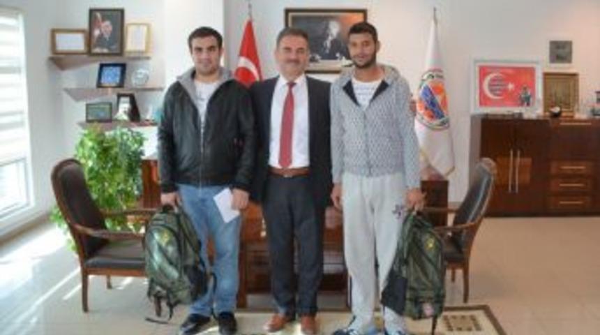 Gemlik Belediyesi Mehmet&ccedil;ikleri Unutmadı