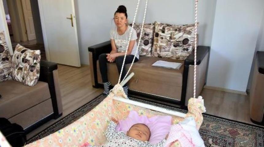 Marmaris'te 4 Aylık Masal Bebek Işık Bekliyor