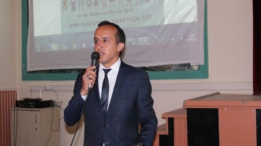 Sungurlu&rsquo;da &Ouml;ğretmenlere Yeni M&uuml;fredat Anlatıldı