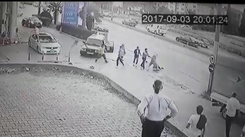 (&ouml;zel Haber) Otomobiline S&uuml;rten S&uuml;r&uuml;c&uuml;y&uuml; Tekme Tokat D&ouml;vd&uuml;ler