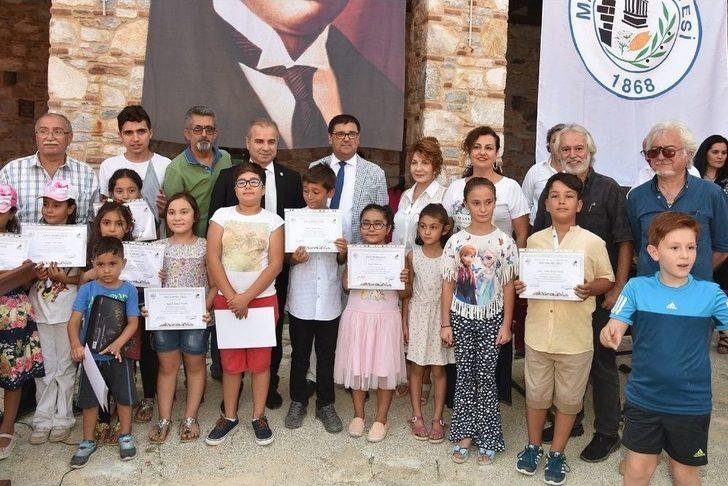 Turhan Selçuk Karikatür Yarışması’nda Dereceye Girenler Ödüllerini Aldı G3