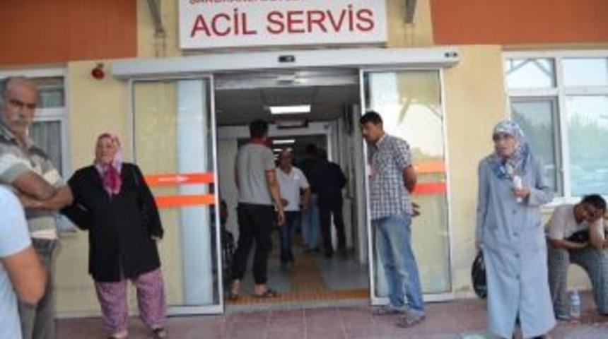 Bir G&uuml;n Bekleyen D&uuml;ğ&uuml;n Yemeğinden Zehirlendiler