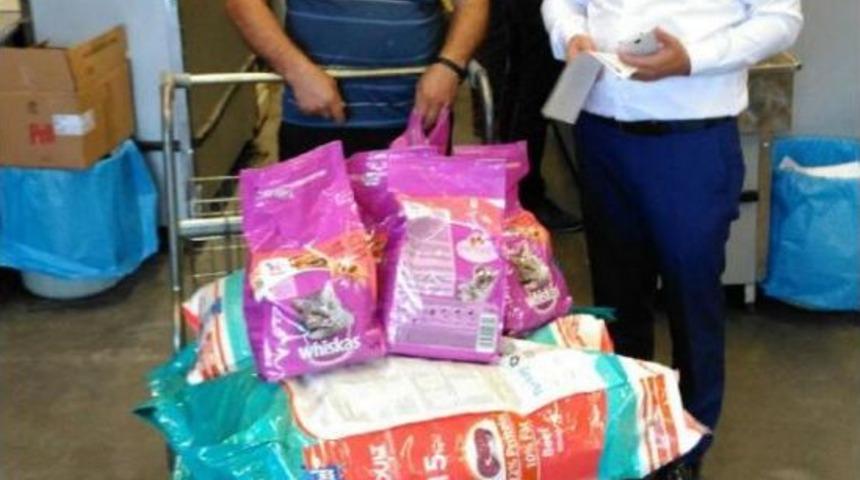Köpek Yüzünden Çıkan Komşu Tartışmasında 100 Kilo Mama Ile Uzlaşıldı