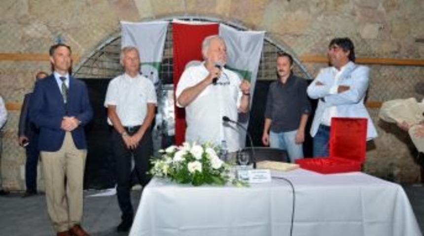 Fo&ccedil;a&rsquo;da İlber Ortaylı&rsquo;ya B&uuml;y&uuml;k İlgi