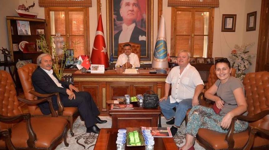 Başkan Yağcı, Belediye Başkanlarıyla Bir Araya Geldi