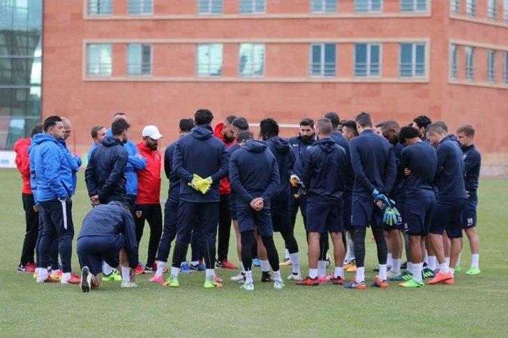 Kayserispor, Atiker Konyaspor Maçının Hazırlıklarına Başladı G1
