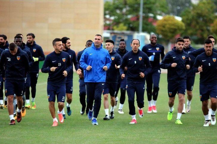 Kayserispor, Atiker Konyaspor Maçının Hazırlıklarına Başladı G3