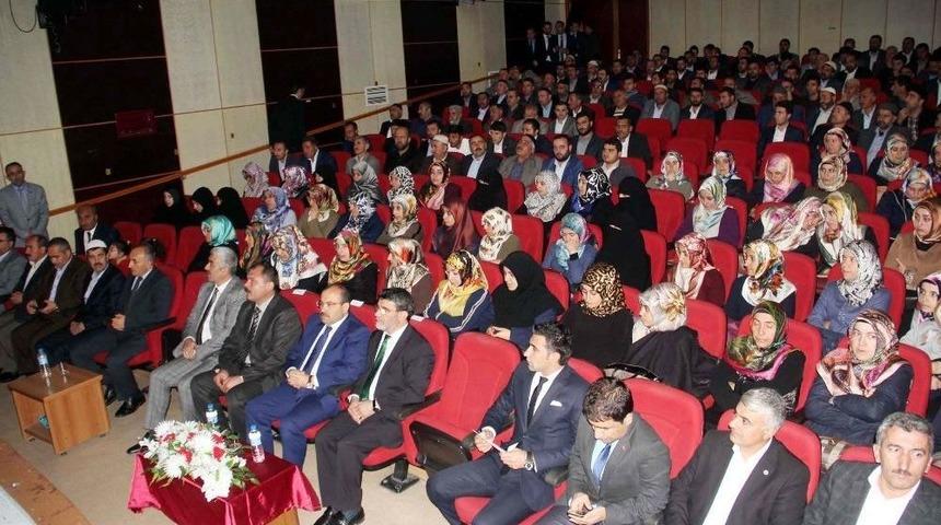 Vali Ustaoğlu: &ldquo;hipnotize Ederek Bu Milletin &Uuml;zerine Bombalar Yağdırdılar&rdquo;