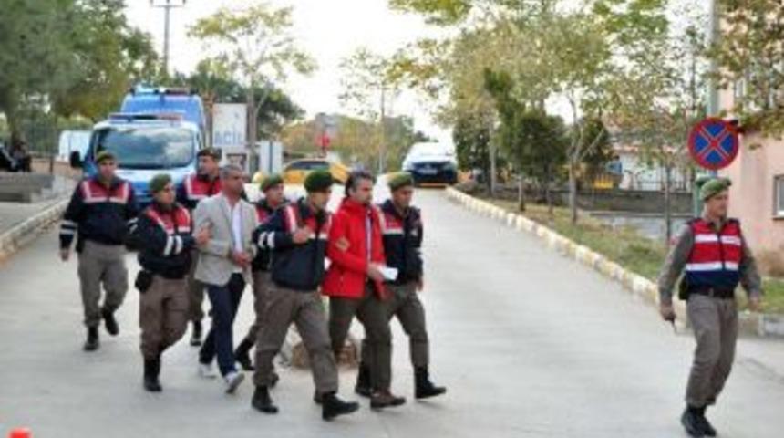 G&ouml;revinden İhra&ccedil; Edilen Emniyet M&uuml;d&uuml;r&uuml; Yunanistan&rsquo;a Ka&ccedil;arken Yakalandı