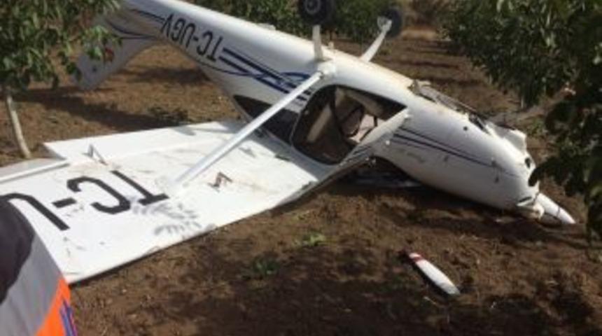 Bursa&rsquo;da Eğitim U&ccedil;ağı Tarlaya Mecburi İniş Yaptı