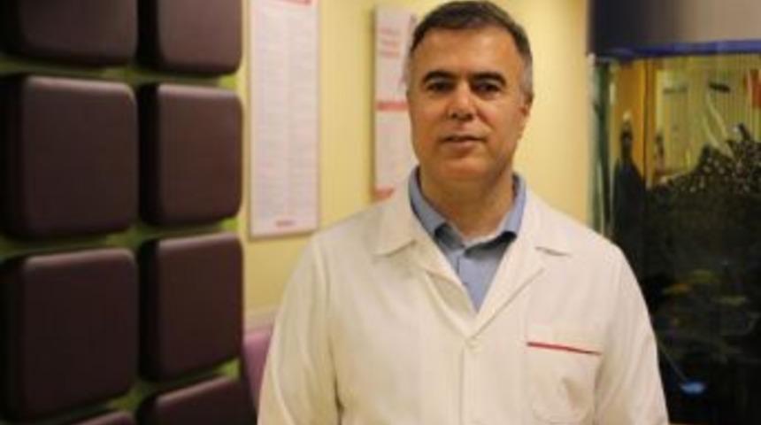 &Ccedil;ocuk Doktoru Internet Bağımlılığına Savaş A&ccedil;tı&nbsp;