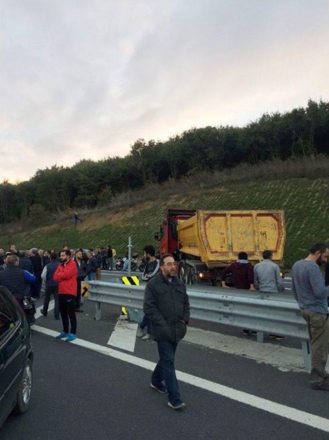 Beykoz Riva Yolunda "kaza" Eylemi 1