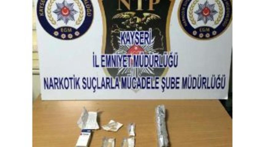 Kayseri'de Uyuşturucuya 5 G&ouml;zaltı
