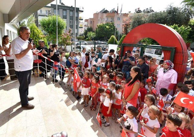 Muratpaşa Kreşlerinde Yeni Dönem Başladı