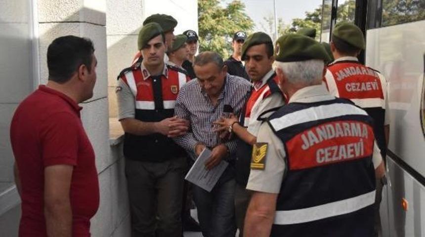 Fet&ouml; &Ccedil;atı Davasında, 4 Tahliye