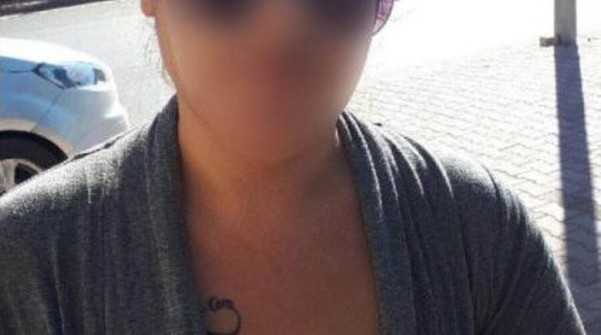 Gen&ccedil; Kız I&ccedil; &Ccedil;amaşırında Uyuşturucu Hap Ile Yakalandı
