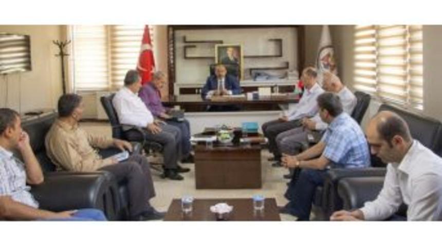 Vali Ustaoğlu, Birim Amirleriyle Bir Araya Geldi