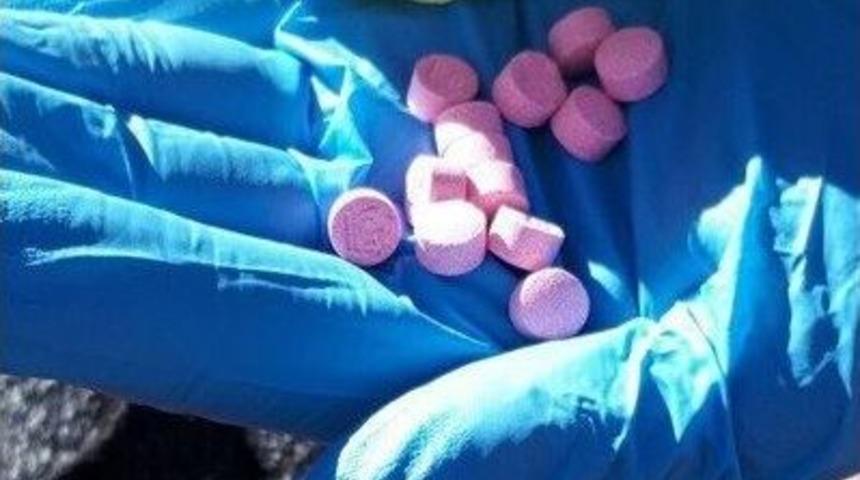 Şampuan Kutusundan Uyuşturucu Hap &Ccedil;ıktı