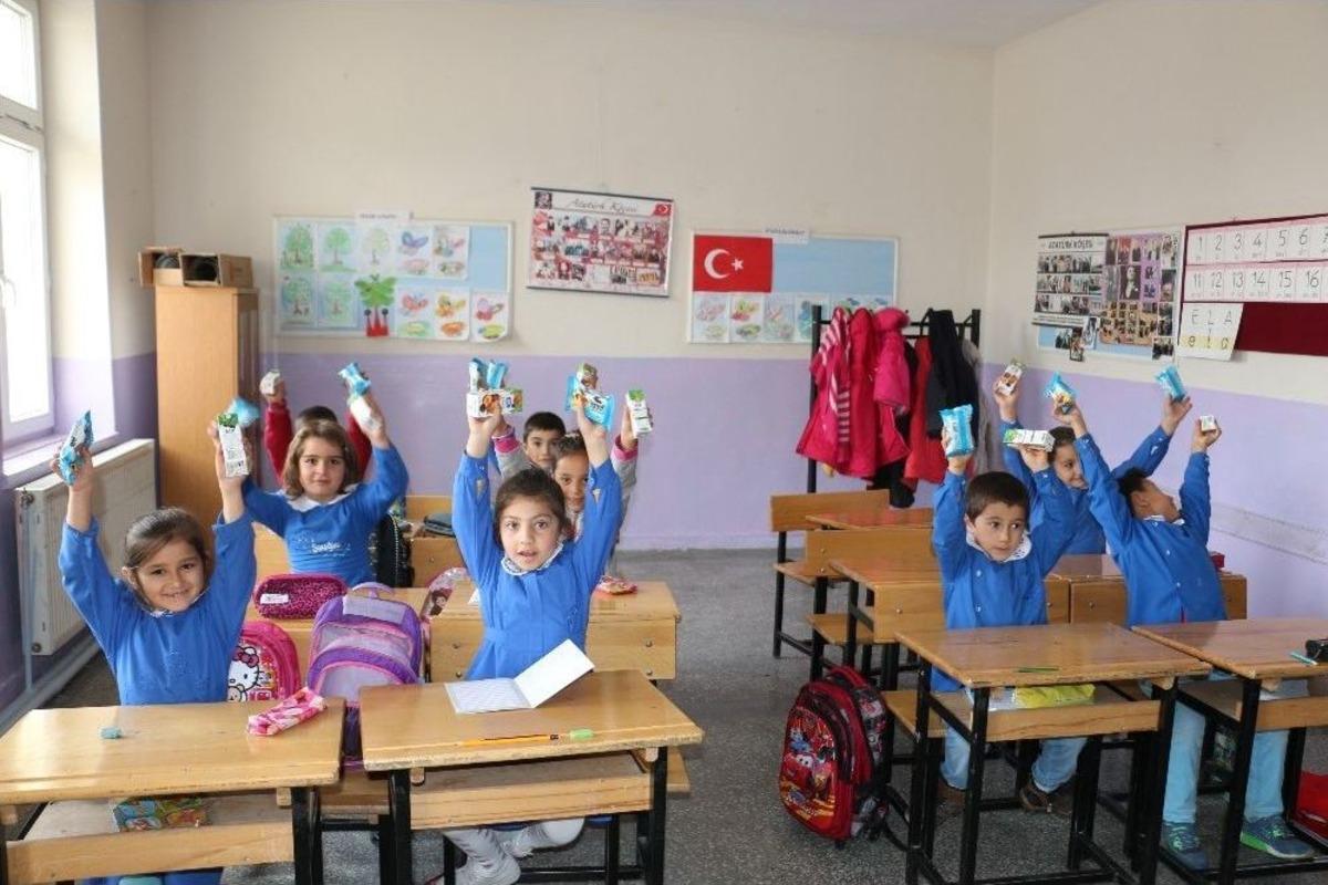 D&uuml;nya Gıda G&uuml;n&uuml; Etkinliği D&uuml;zenlendi