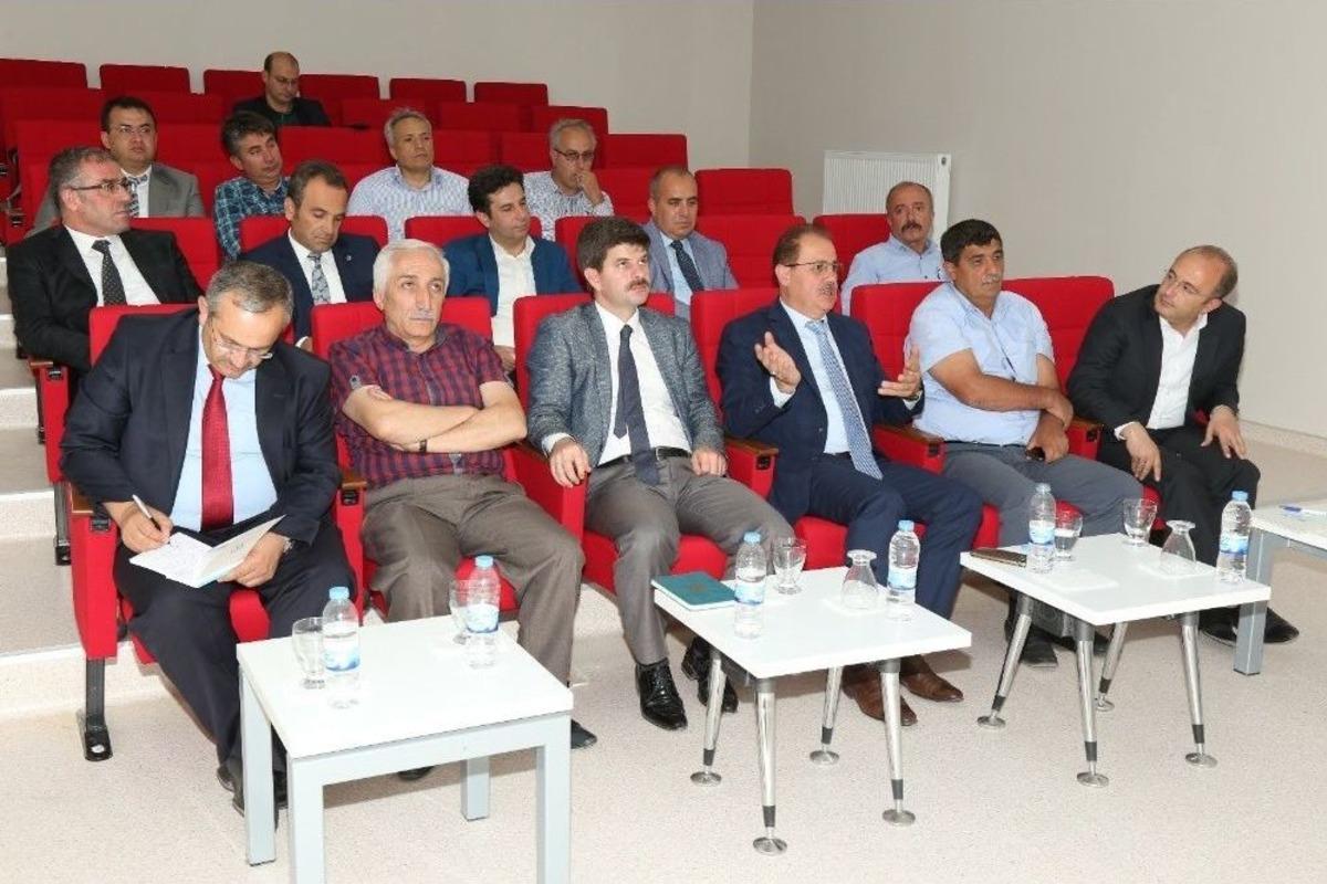 Bayburt &Uuml;niversitesi Danışma Kurulu Toplantısı Yapıldı
