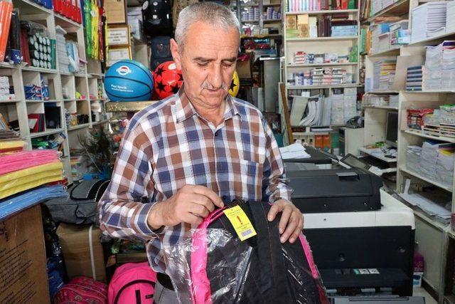 Kırtasiyecilerden Velilere Okul &Ccedil;antası Uyarısı 1