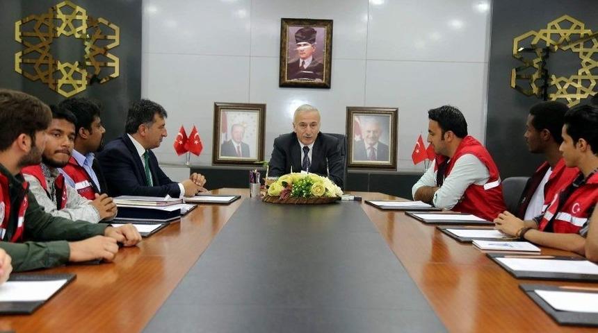 &lsquo;damla Projesi&rsquo; Gen&ccedil;lerinden Vali Kam&ccedil;ı&rsquo;ya Ziyaret