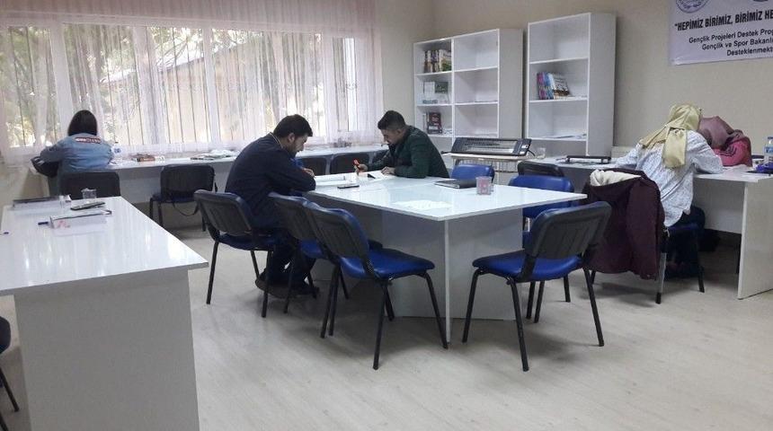 Tatvan&rsquo;da K&uuml;t&uuml;phane A&ccedil;ılışı