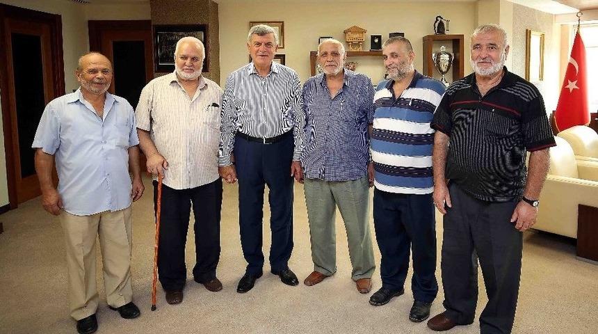 Başkan Karaosmanoğlu: “zulümlere Sessiz Kalamayız”