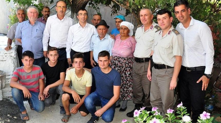 Milas Kaymakamı Arslan&rsquo;dan Şehit Ailesine Ziyaret