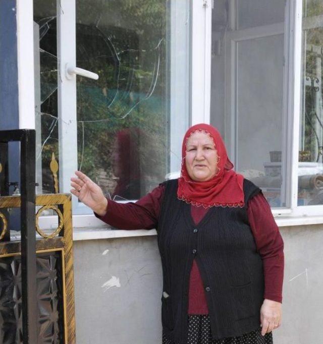Evine Taş Ve Sopalarla Saldırdılar 3