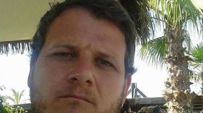 Işık Ihlali Yapan Kamyonet Motosiklete &Ccedil;arptı: 1 &Ouml;l&uuml;