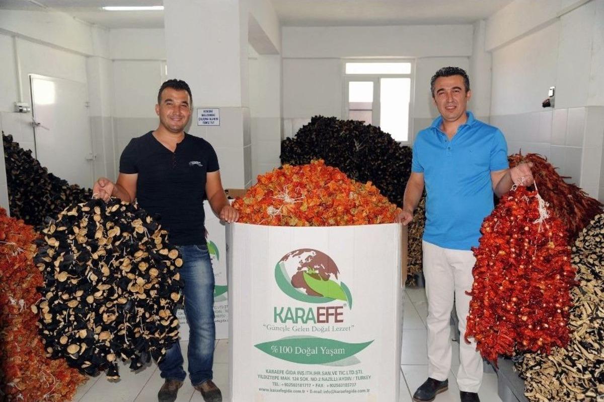 Nazilli&rsquo;de Oyuluyor, D&uuml;nyaya Yayılıyor