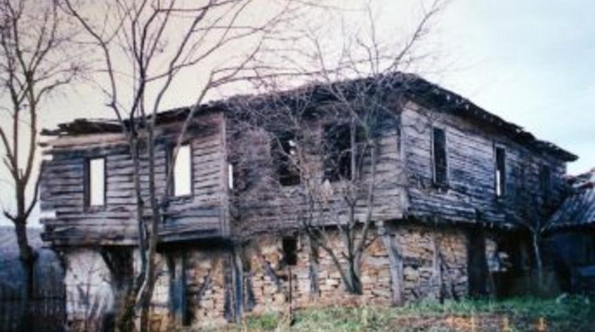 Kuş&ccedil;alı Telgrafhanesi &Ouml;z&uuml;ne D&ouml;nd&uuml;r&uuml;l&uuml;yor