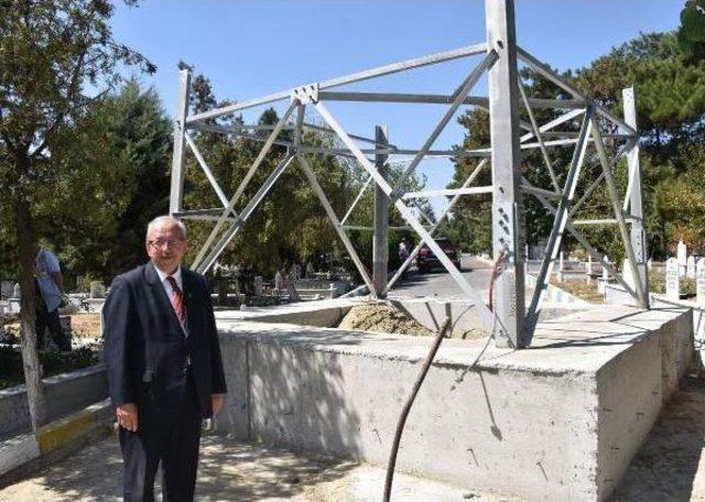 Mezarlığın Ortasındaki Elektrik Direği Kaldırıldı 2