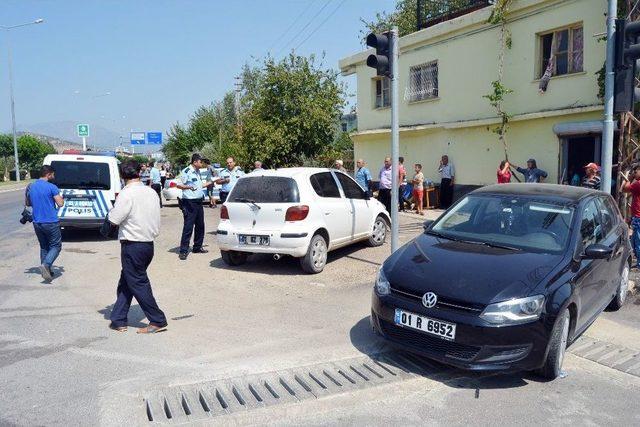 Kozan’da Trafik Kazası: 3 Yaralı