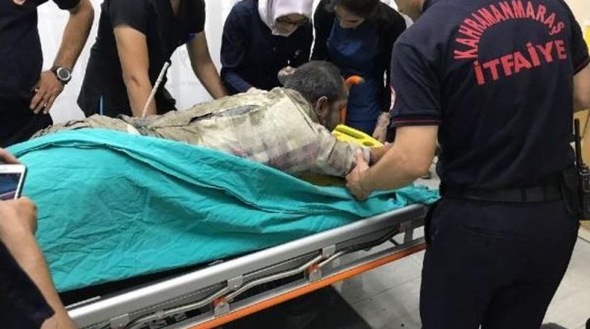 İnşaat Demiri, Iş&ccedil;inin Sırtına Saplandı