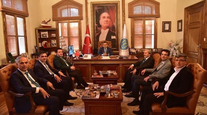 Belediye Başkanları&rsquo;ndan Başkan Yağcı&rsquo;ya Destek