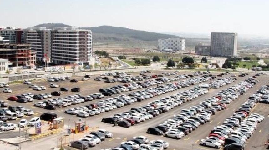 İspark’Tan Havalimanlarında 1 Saat Ücretsiz Otopark 