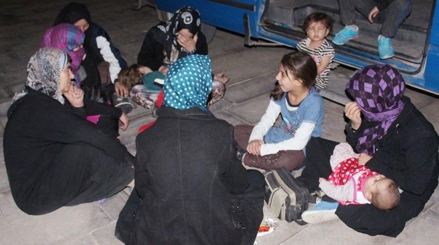 Hatay&rsquo;da 36 Ka&ccedil;ak G&ouml;&ccedil;men Yakalandı