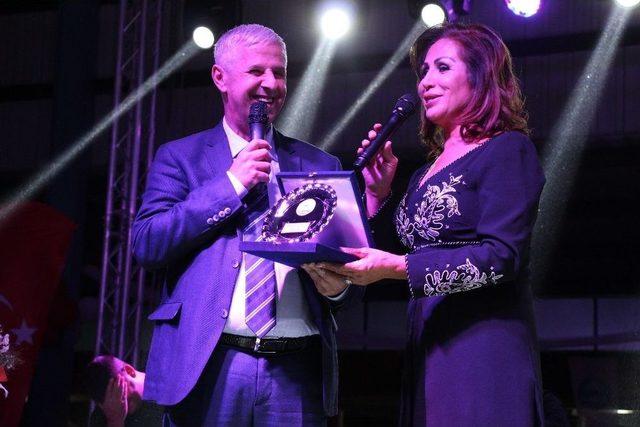 Bağarası&rsquo;nın 40 Yıllık Kapalı Pazaryeri Hasreti Bitti 1