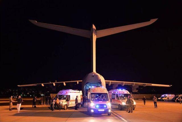 Somali&rsquo;deki Ter&ouml;r Saldırısında Yaralanan 34 Kişi T&uuml;rkiye&rsquo;ye Getirildi 2