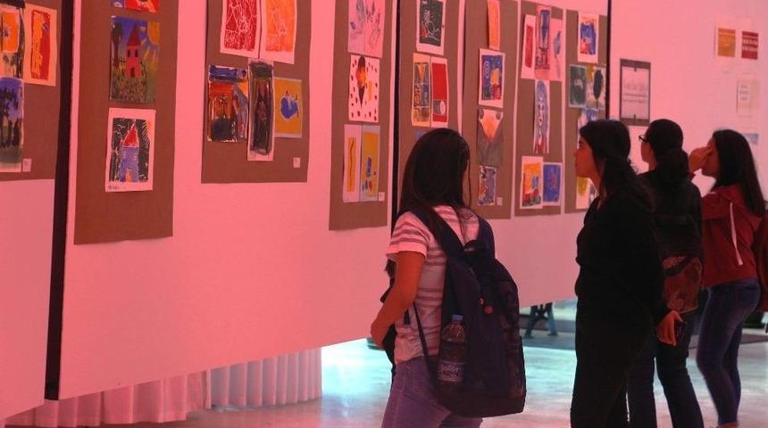 &rsquo;&ccedil;ocuk &Uuml;niversitesi Sergisi&rsquo; Ziyaret&ccedil;ilerini Ağırlamaya Devam Ediyor