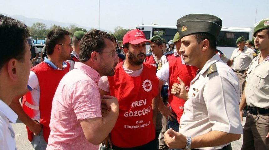 İş&ccedil;ilerin Direnişi S&uuml;r&uuml;yor