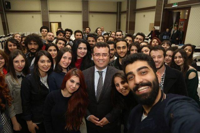 Gençlik Masası Yeni Döneme Hazırlanıyor 1