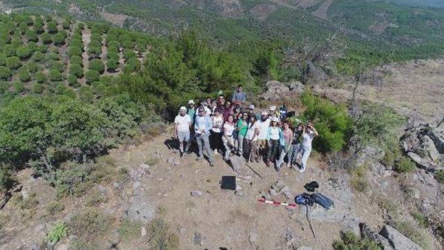 Adramytteion Antik Kenti Kazılarında Tarihi Kilise Kalıntısı Bulundu