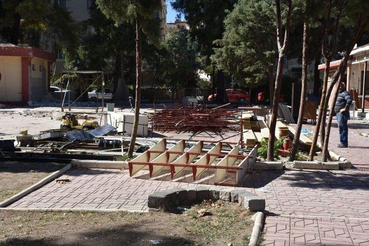 Gençlik Parkında Yenileme Çalışması Başladı G2